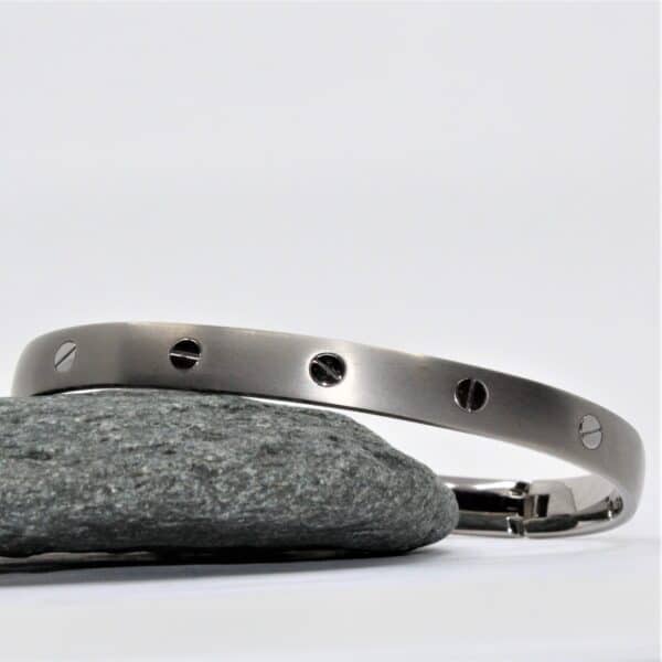 stainless steel bangle