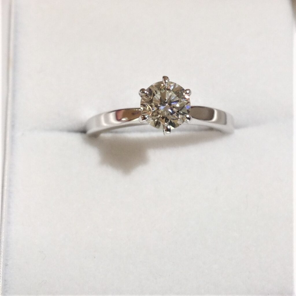 custom diamond solitaire