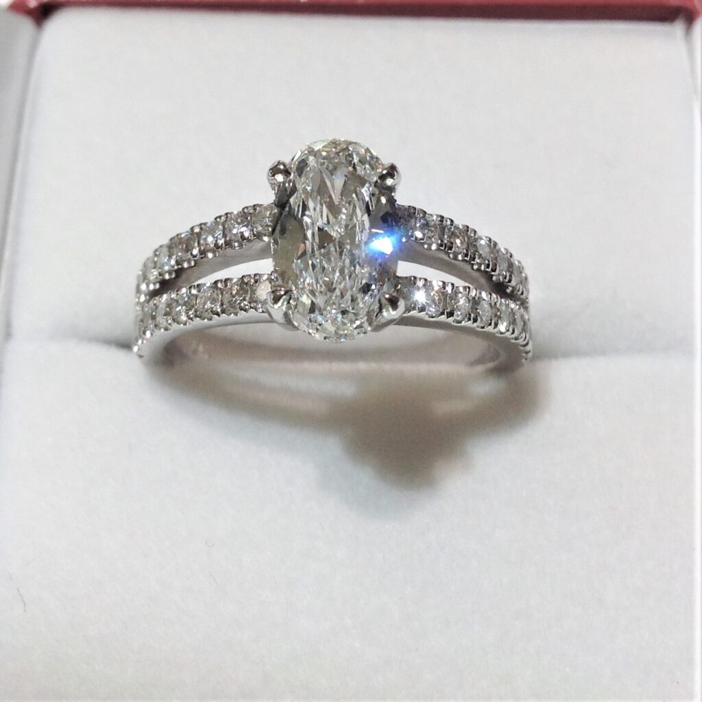 oval-diamond-custom-ring-min