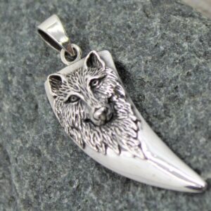 sterling silver wolf pendant
