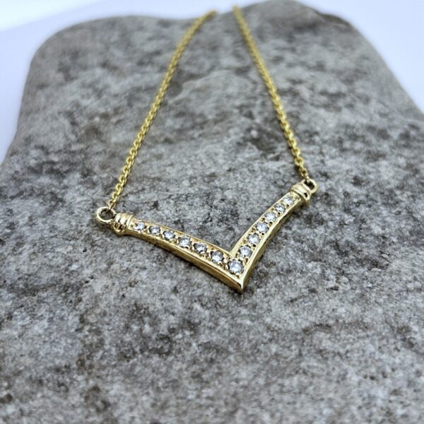 diamond bar necklace