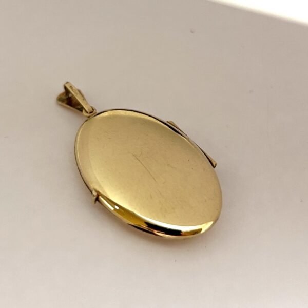 gold picture locket