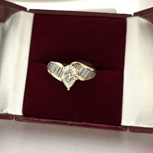 diamond engagement ring