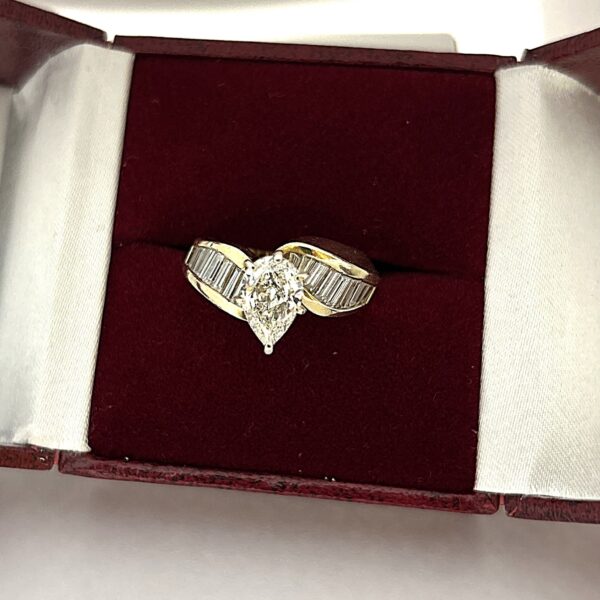 diamond engagement ring